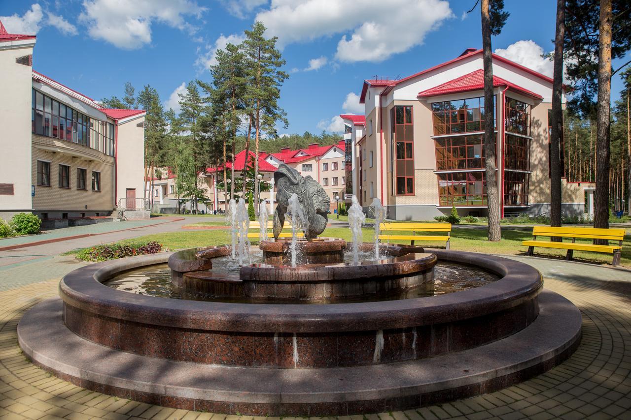 Sanatorii Ruzhanskii' Ружаны Экстерьер фото